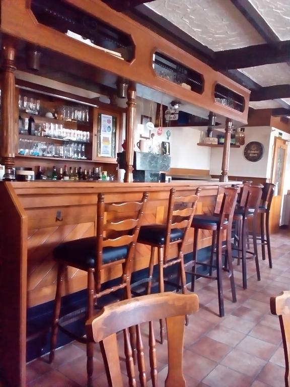 Monteurhotel Garni Alter Olper Hof 林德拉 外观 照片