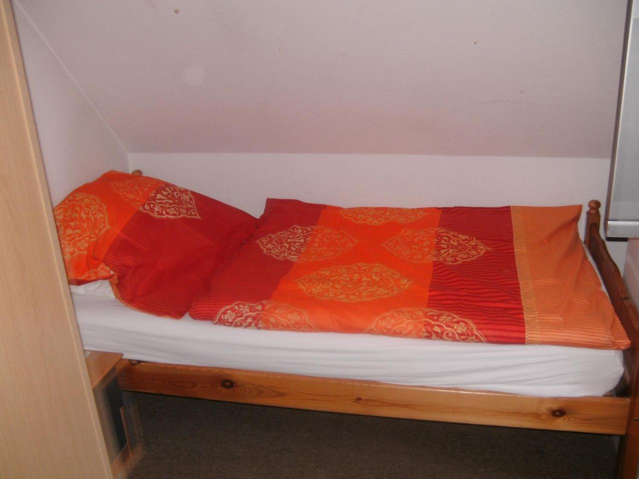 Monteurhotel Garni Alter Olper Hof 林德拉 外观 照片