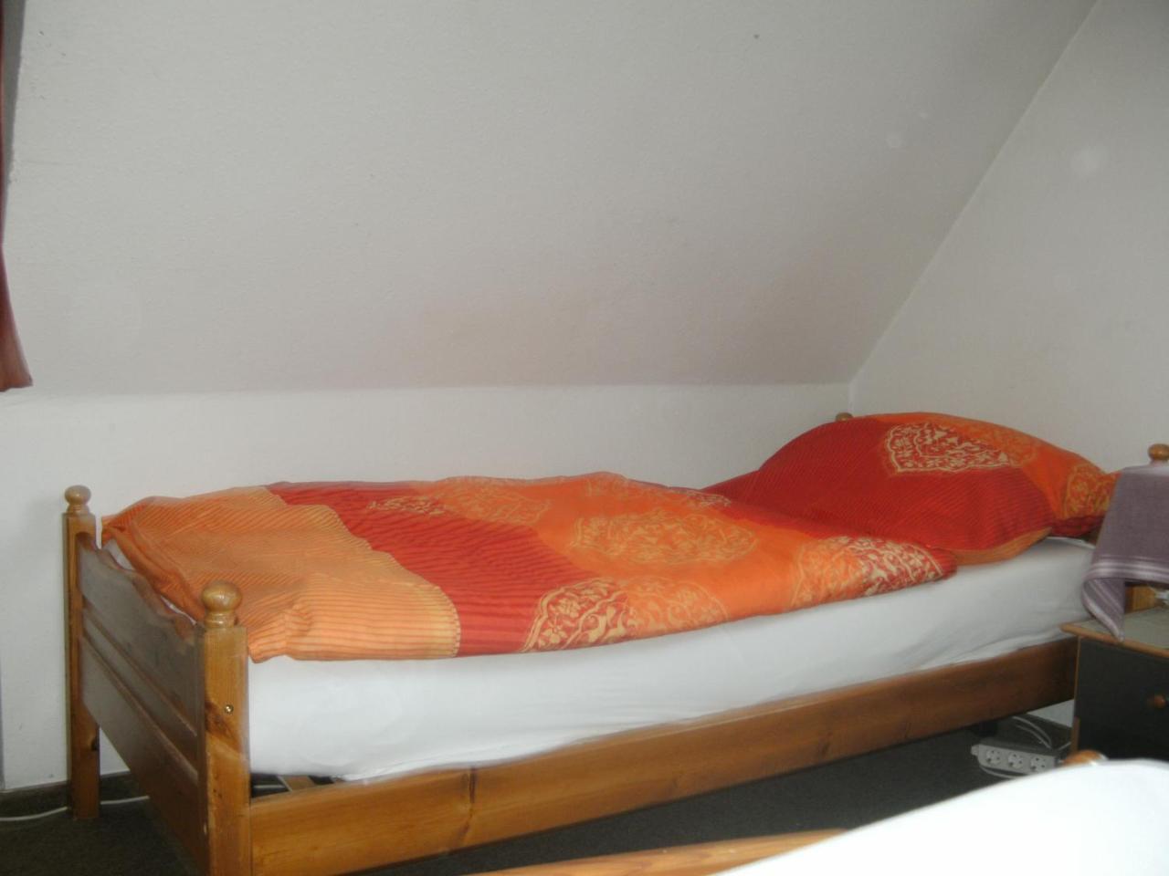 Monteurhotel Garni Alter Olper Hof 林德拉 外观 照片
